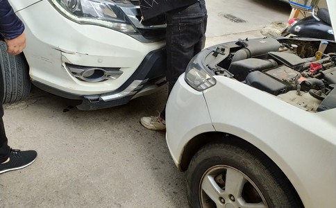 「遥控器失效」2012款现代悦动遥控器失效故障排除